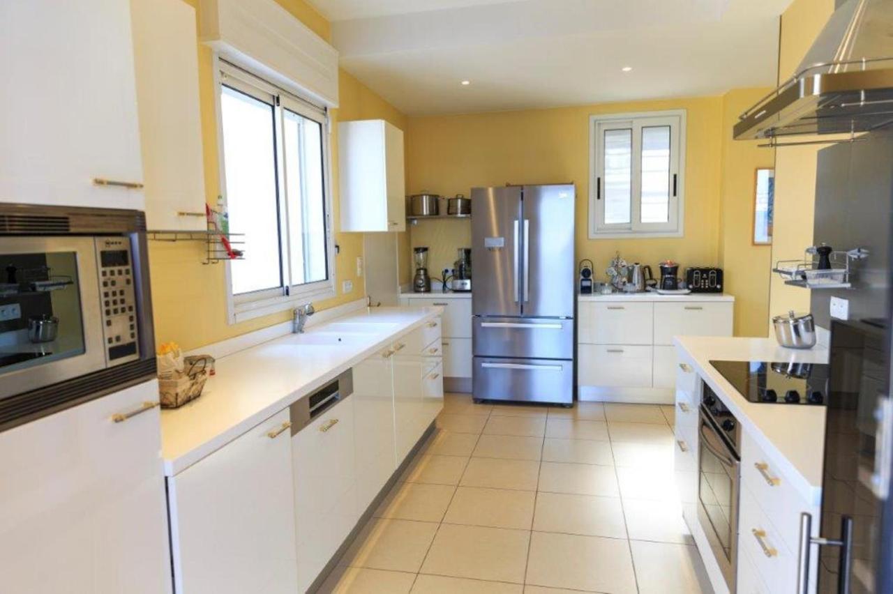 Villa Le Cap De Vi4150 By Riviera Homes Nizza